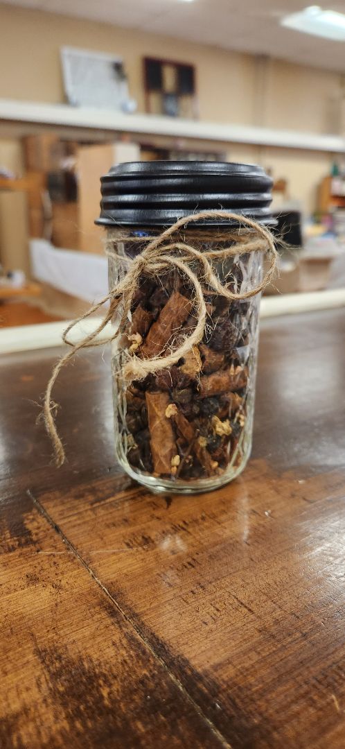Large Potpourri Jar