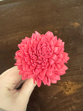 Load image into Gallery viewer, Hot pink wood floral pen