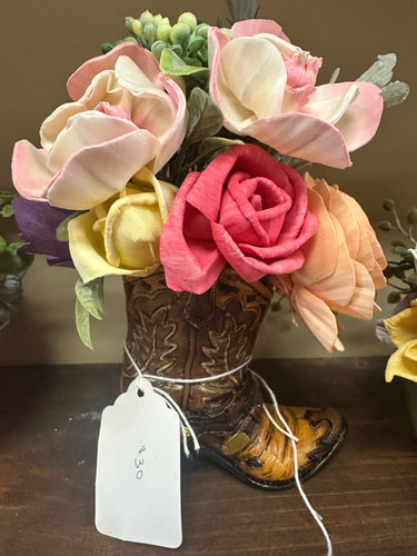 Cowboy boot wood floral