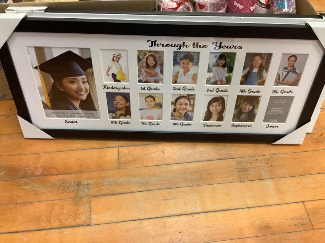 Yearly school photo frame