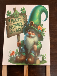 St. Patrick’s day easel decor