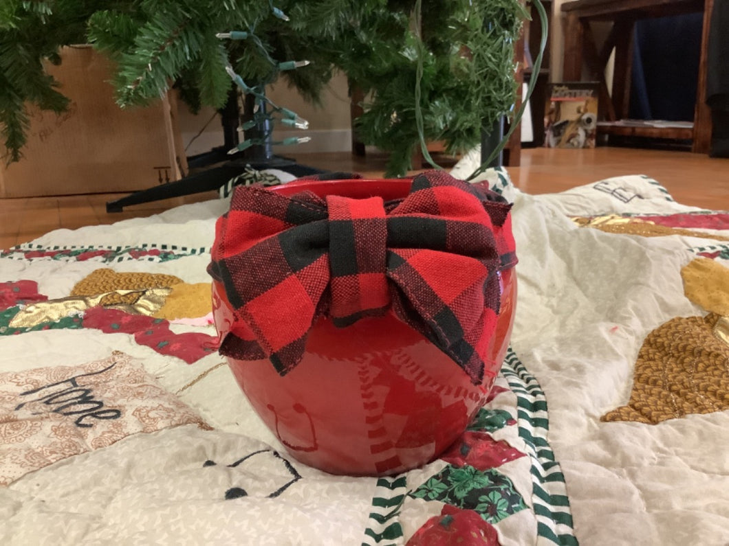 Christmas Vase With Flannel Ribbon