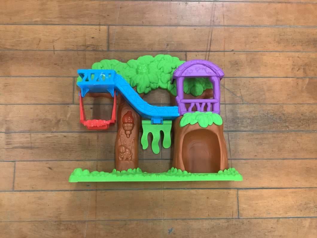 Jungle Doll House