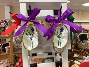 Violet Oyster Ornament