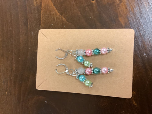 Light color’s earrings